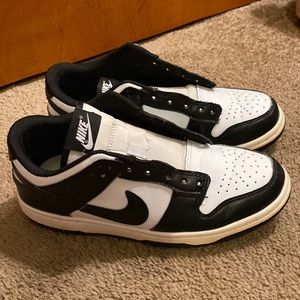 Nike panda dunks